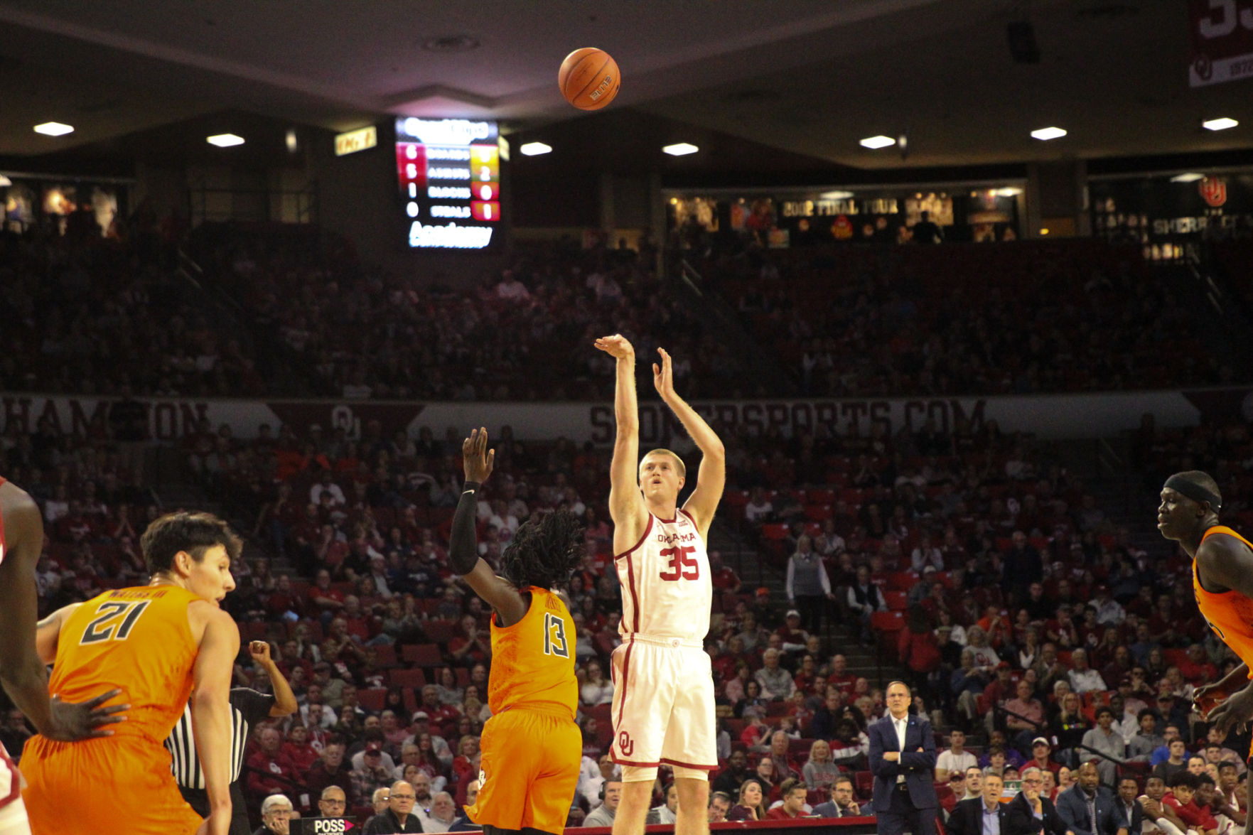 Brady Manek shoots a 3 pointer
